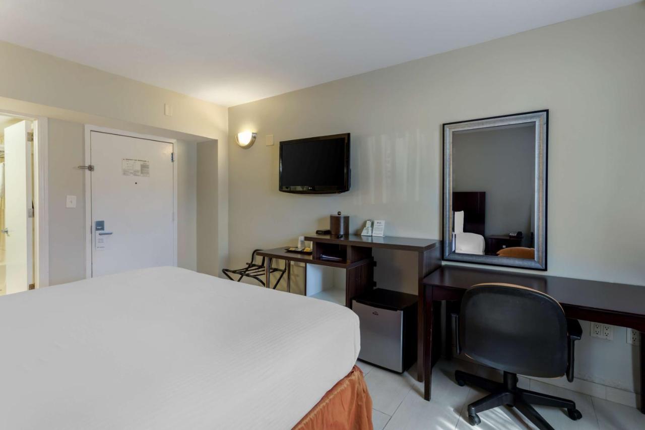 Best Western Plus Brooklyn Bay Hotel New York Exteriér fotografie
