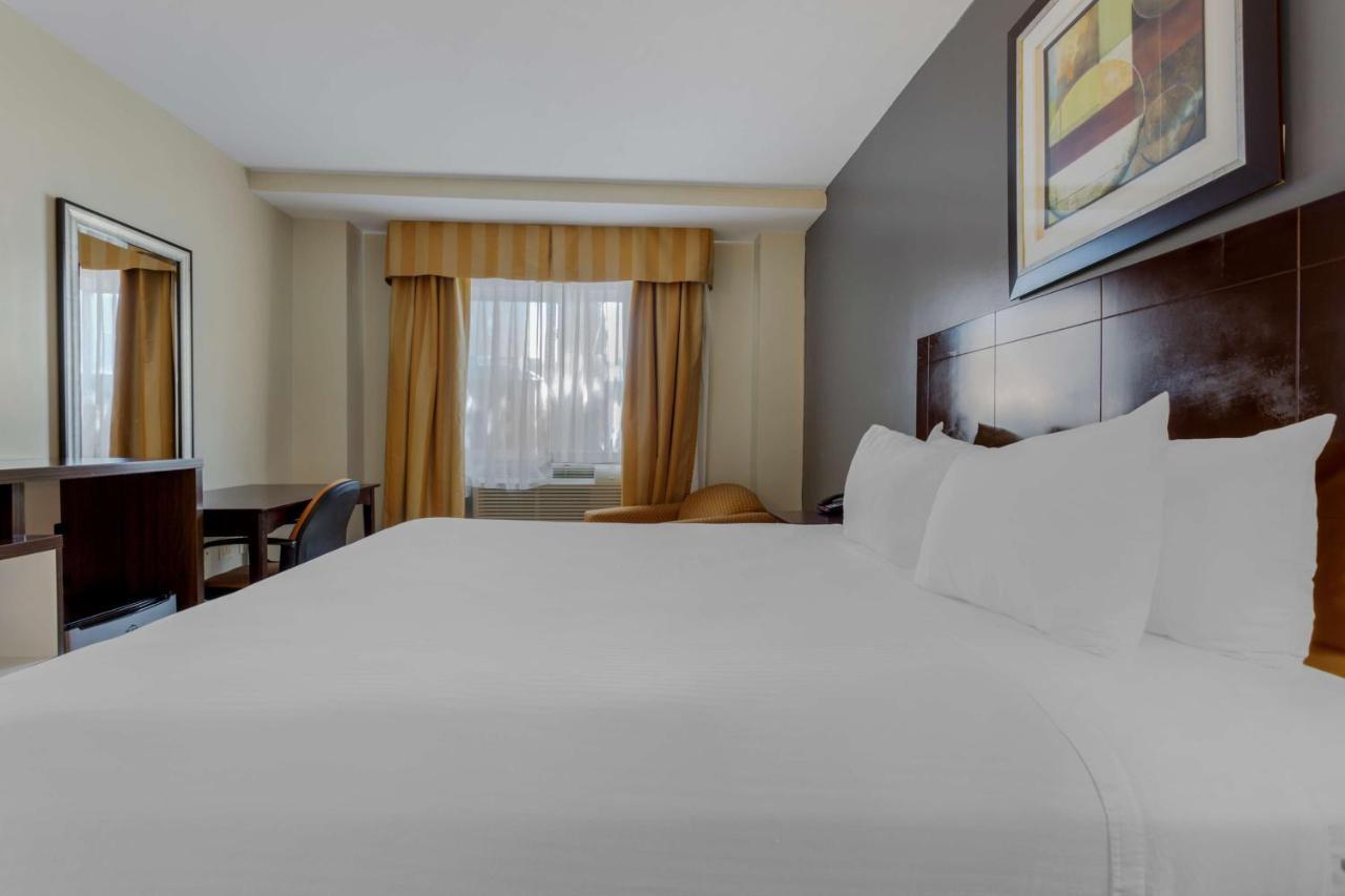 Best Western Plus Brooklyn Bay Hotel New York Exteriér fotografie